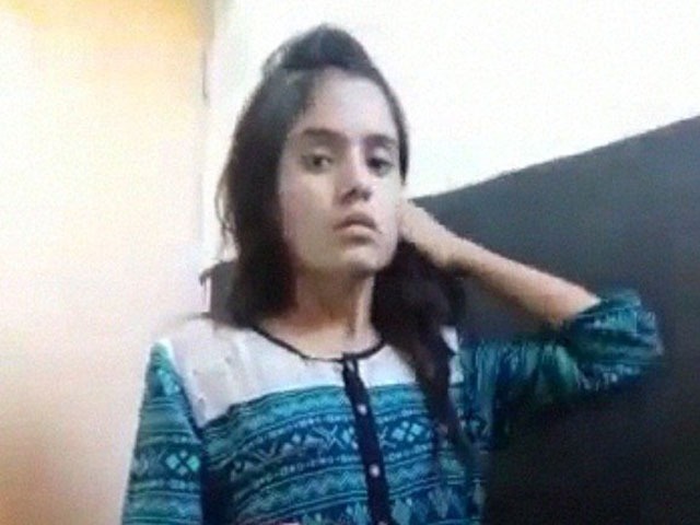 Bangladeshi Teen Girl Sex Cousin Brother Home
